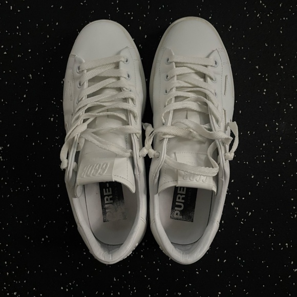 Golden Goose Sneakers, Mens Purestar with white star + heel tab, Size 39 - Picture 2 of 4